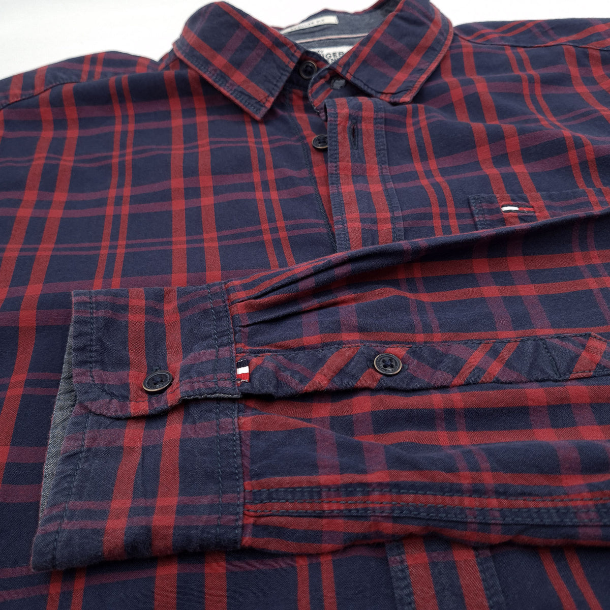 Tommy Hilfiger Vintage Mens Shirt Plaid Button Up Casual Everyday Classic Size M, detail view 5, image 7 of 8