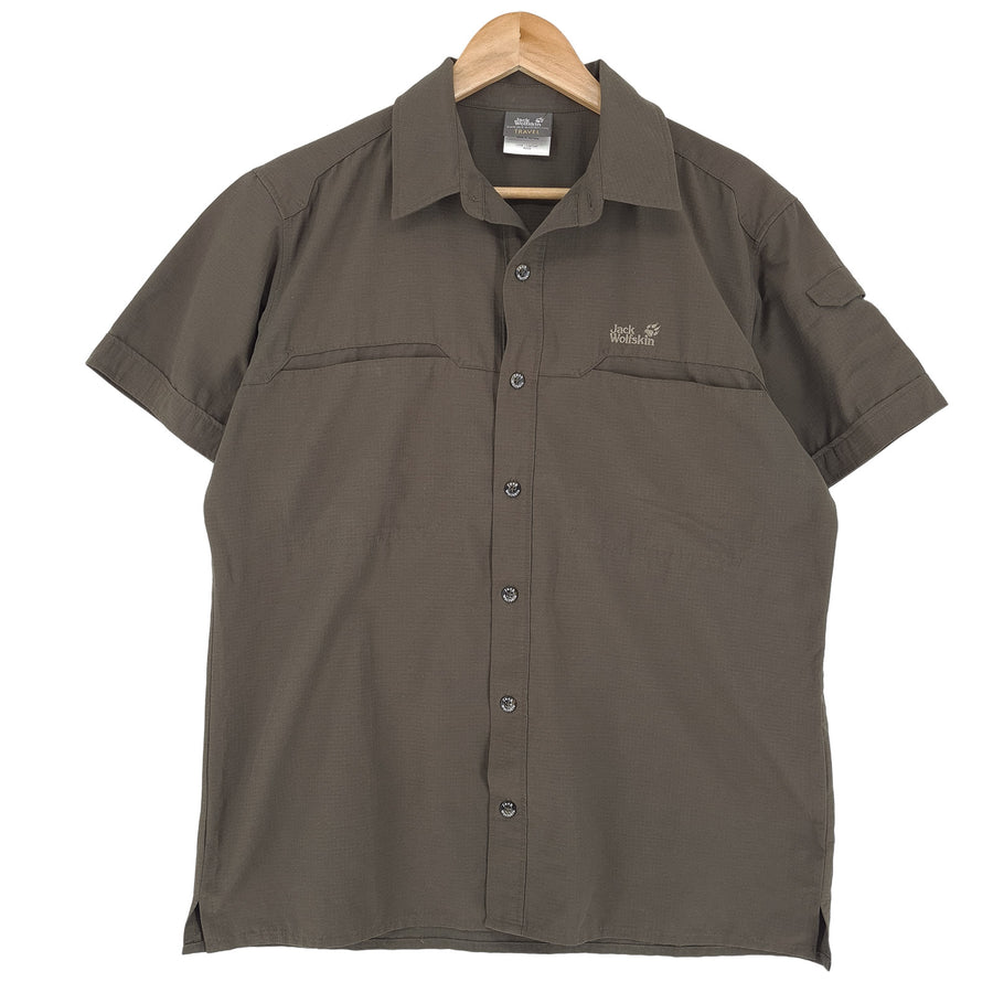 Jack Wolfskin Herrenhemd braun mit Knopfleiste Freizeit Alltag klassisch Größe S