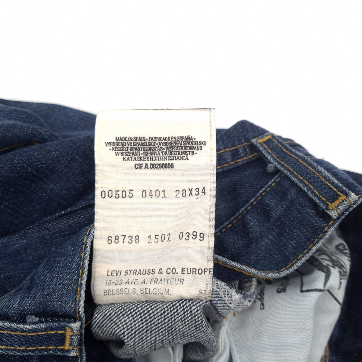 Vintage Levi's Jeans 505 Men Regular Straight Size W28 L34, detail view 6, image 8 of 9