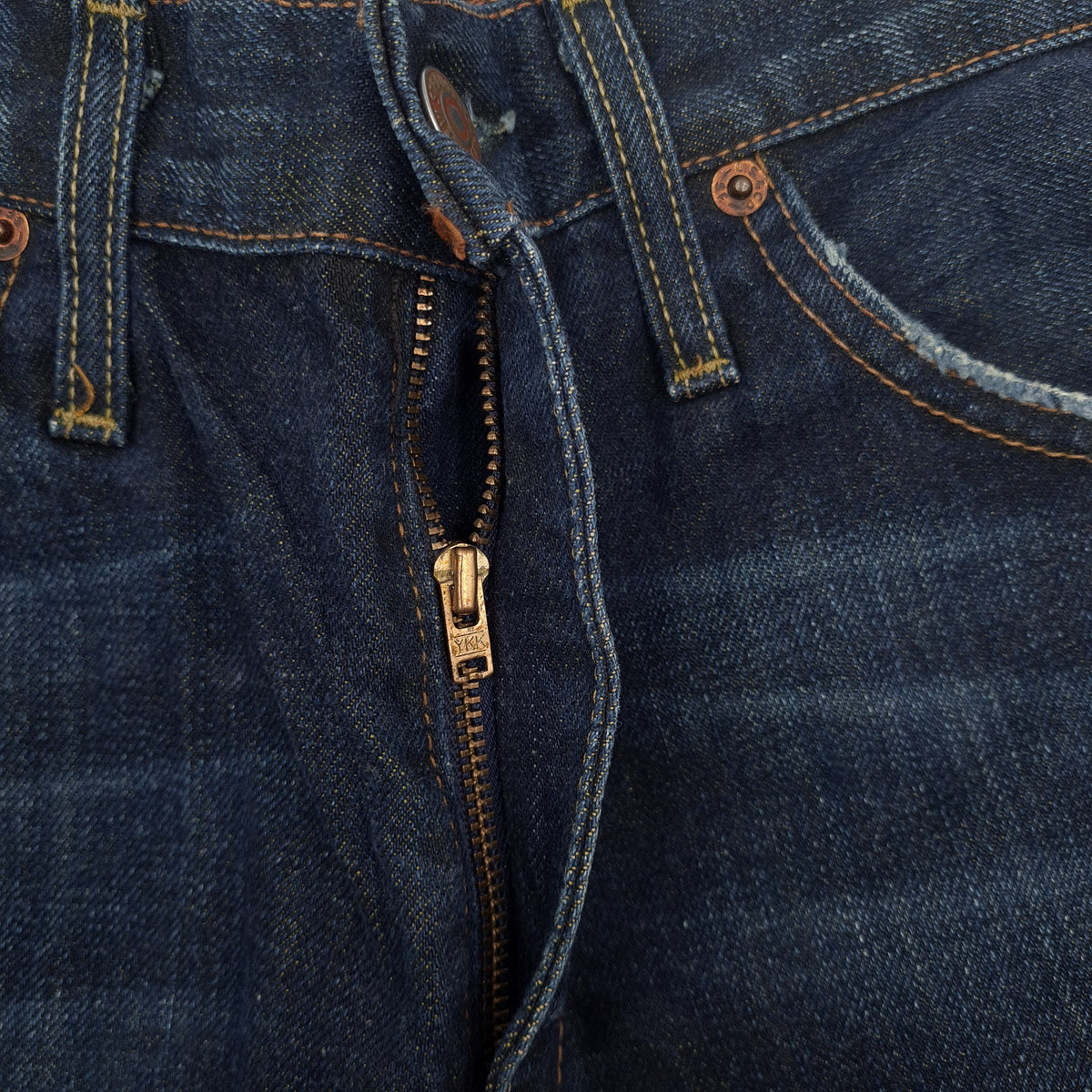 Vintage Levi's Jeans 507 Men Slim Bootcut Size W30 L30, detail view 4, image 6 of 8