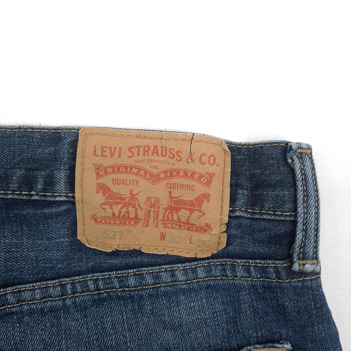 Vintage Levi's Jeans 527 Men Slim Bootcut Size W32 L30, detail view 3, image 5 of 9