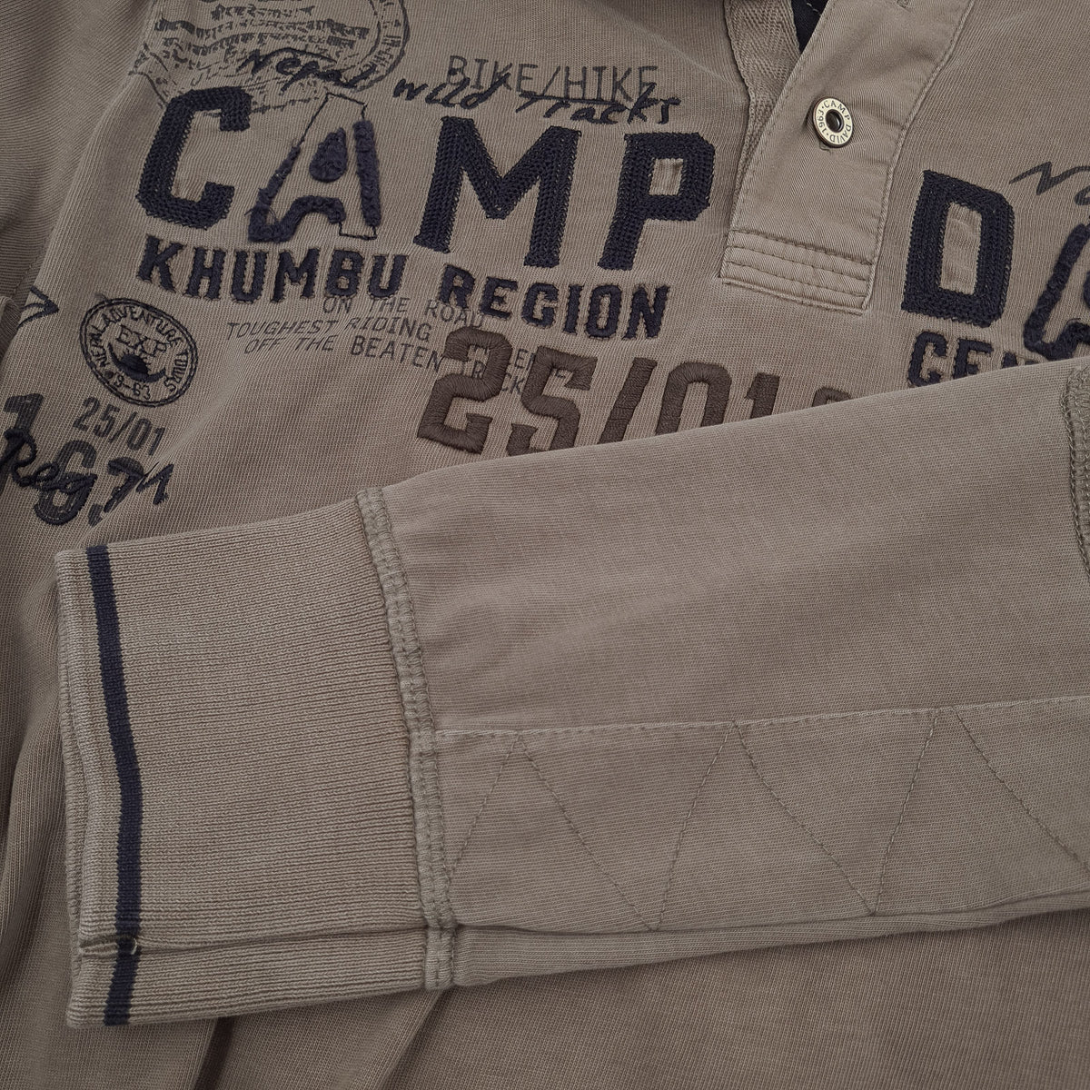 Camp David Vintage Mens Sweatshirt Grey Collared Pullover Size M, detail view 6, image 8 of 8