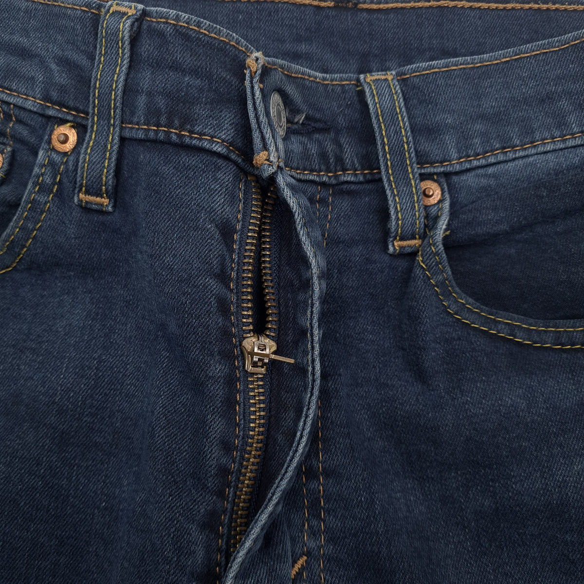 Levi's Jeans 512 Men Stretch Slim Tapered Size W34 L32, detail view 4, image 6 of 9