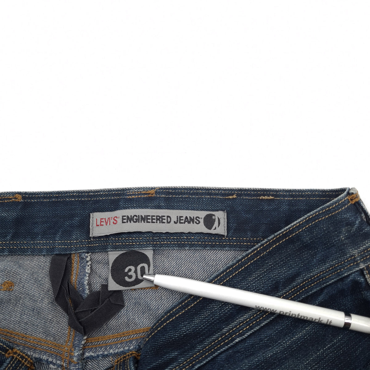 Vintage Levi's Jeans Engineered Men Regular Tapered Size W30 L30, detail view 3, image 5 of 7