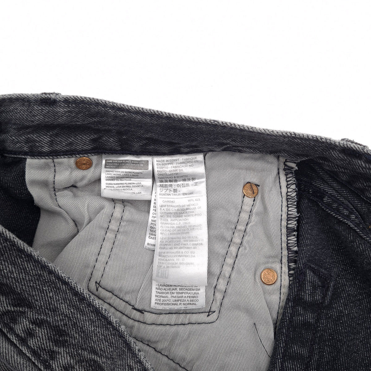Vintage Levi's Jeans 501 Men Regular Straight Size W31 L34, detail view 6, image 8 of 12