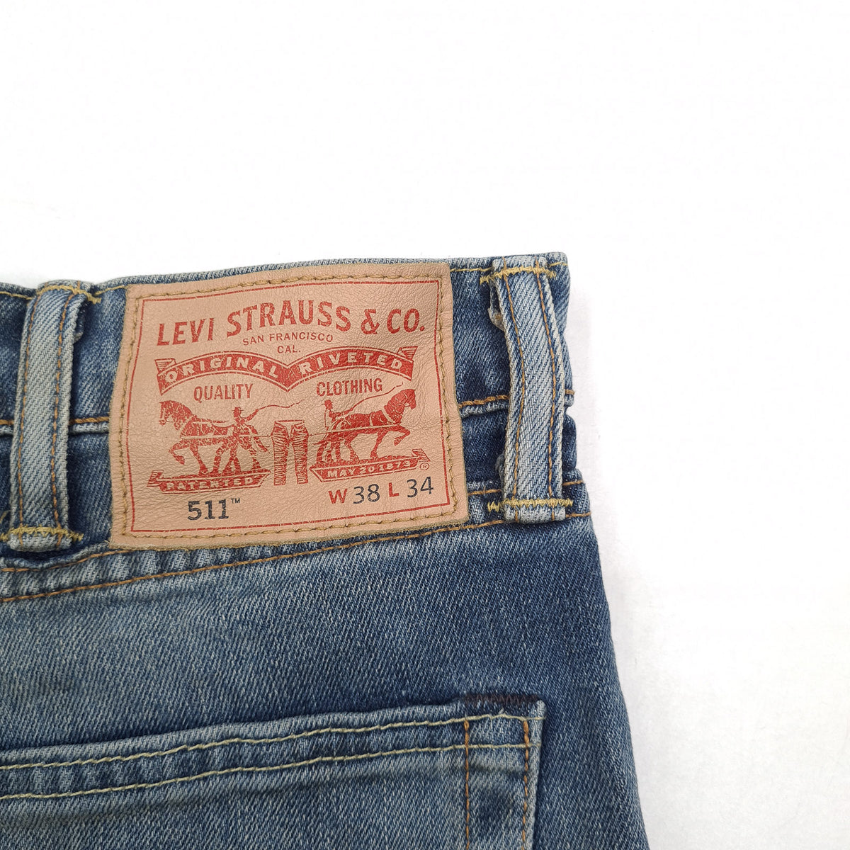 Vintage Levi's Jeans 511 Men Stretch Slim Straight Size W38 L32, detail view 3, image 5 of 9
