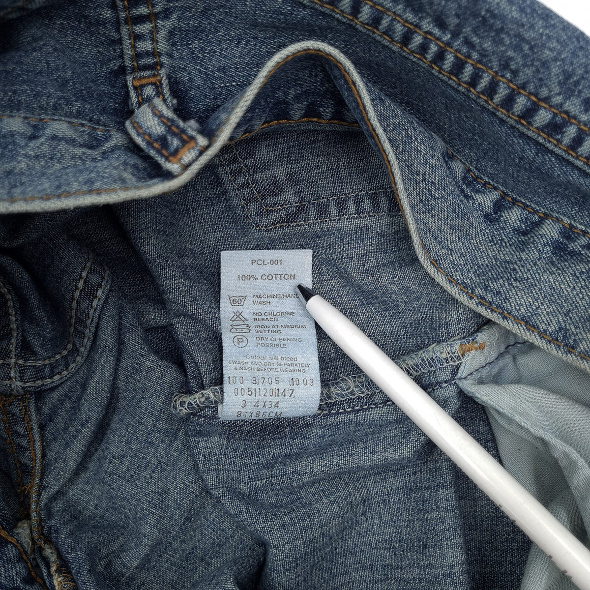 Vintage Levi's Jeans 511 Men Slim Straight Size W34 L34, detail view 5, image 7 of 8