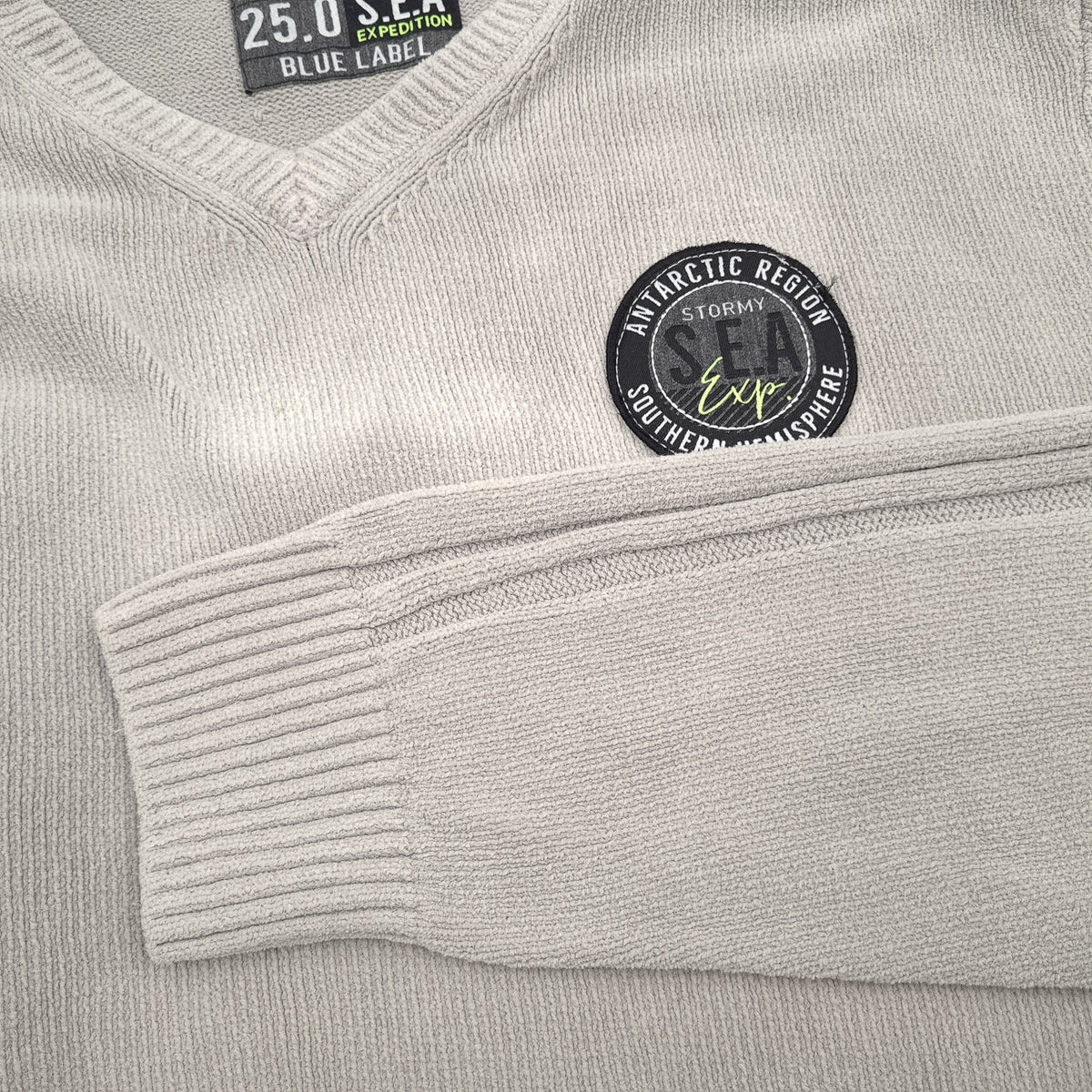 Camp David Vintage Mens Jumper Sweater Cotton Grey V-Neck Pullover Knit Size XL, detail view 5, image 7 of 7