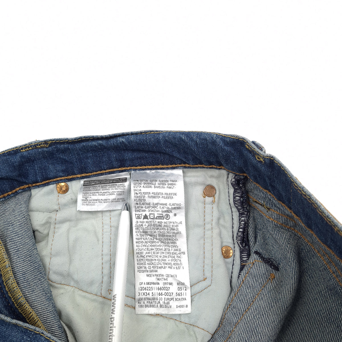 Vintage Levi's Jeans 511 Men Stretch Slim Straight Size W31 L34, detail view 5, image 7 of 10