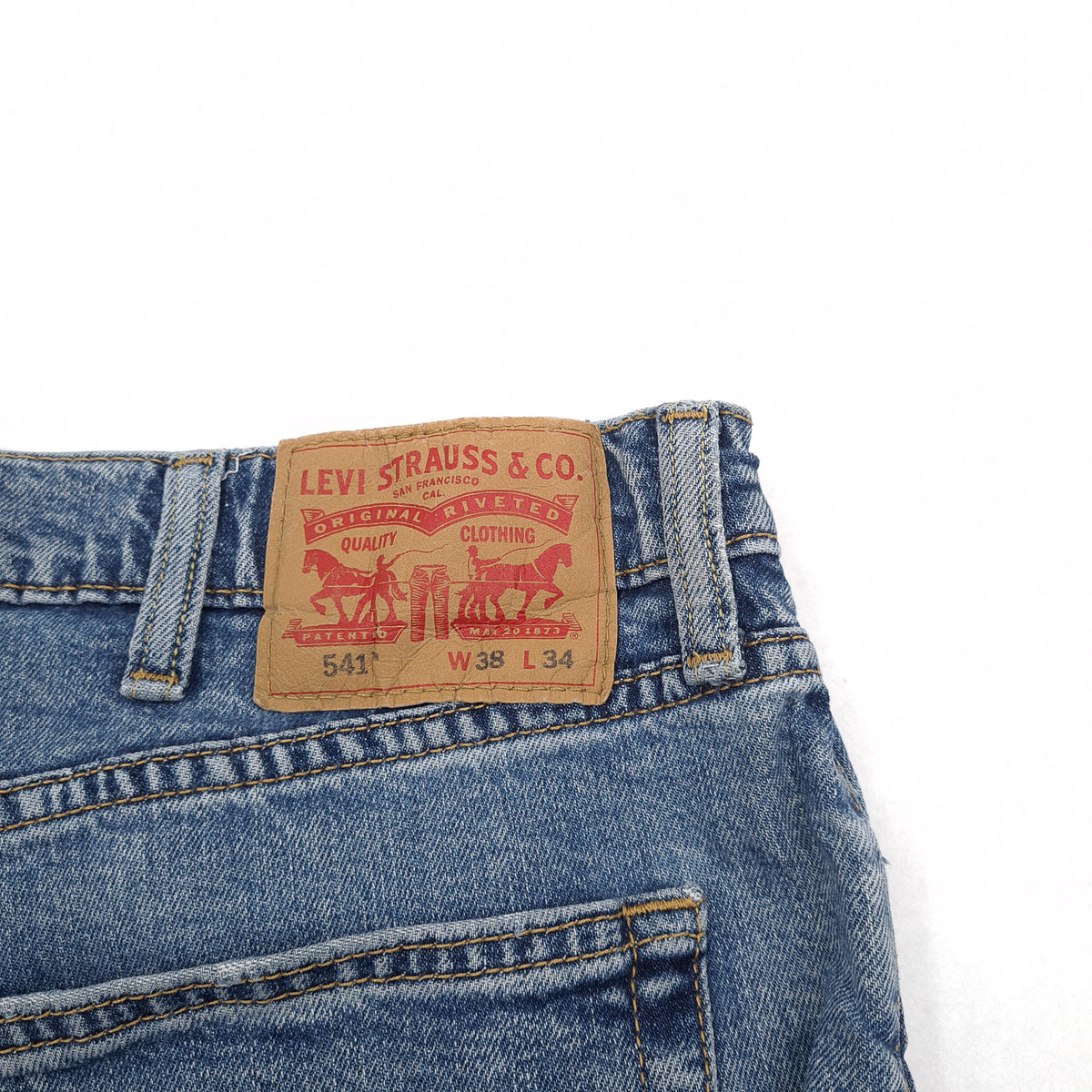 Vintage Levi's Jeans 541 Men Stretch Athletic Tapered Size W38 L34, detail view 3, image 5 of 9