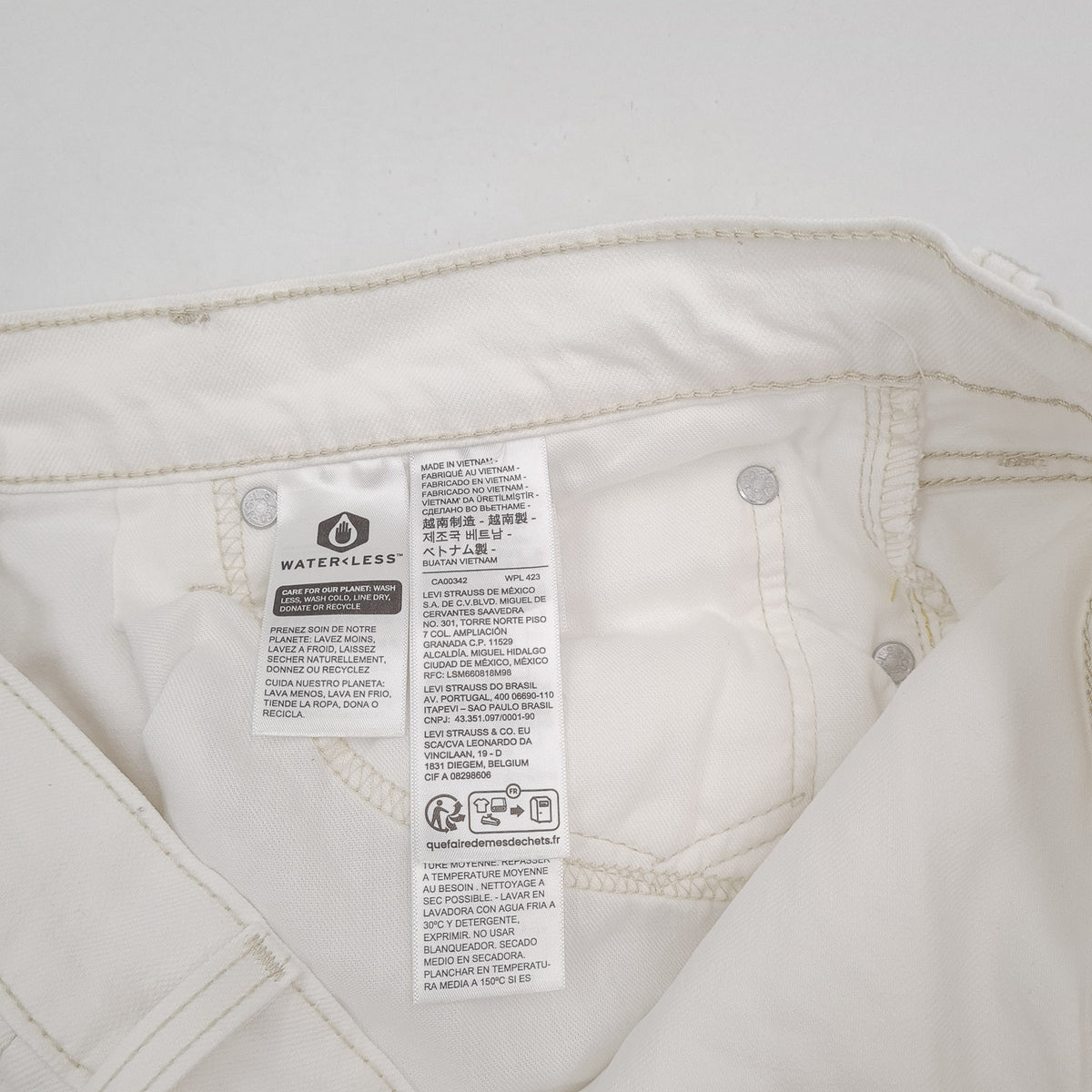 Vintage Levi's Jeans 512 Men Stretch Slim Tapered Size W31 L34, detail view 3, image 5 of 9