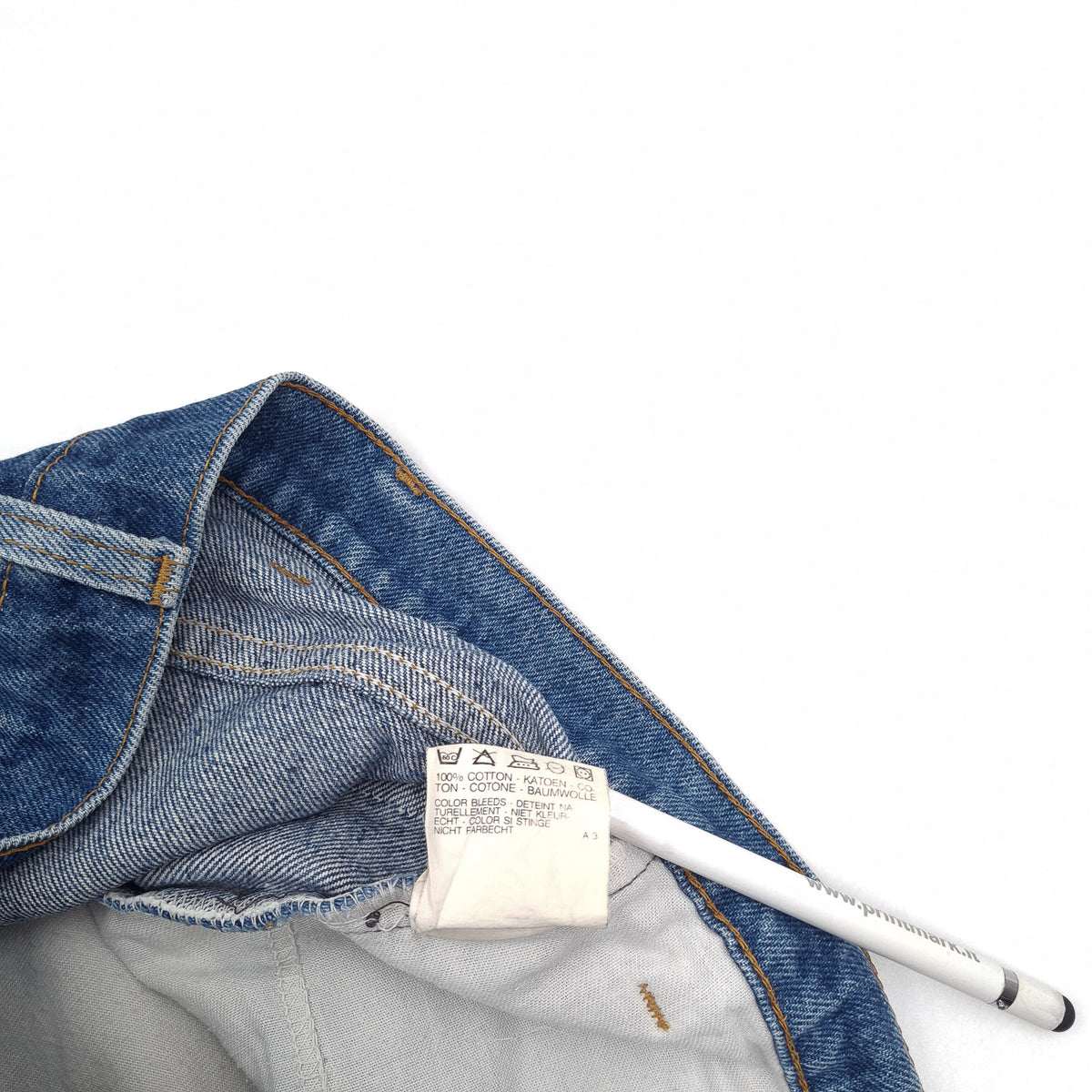 Vintage Levi's Jeans 631 Women Regular Straight Size W32 L36, detail view 6, image 8 of 9