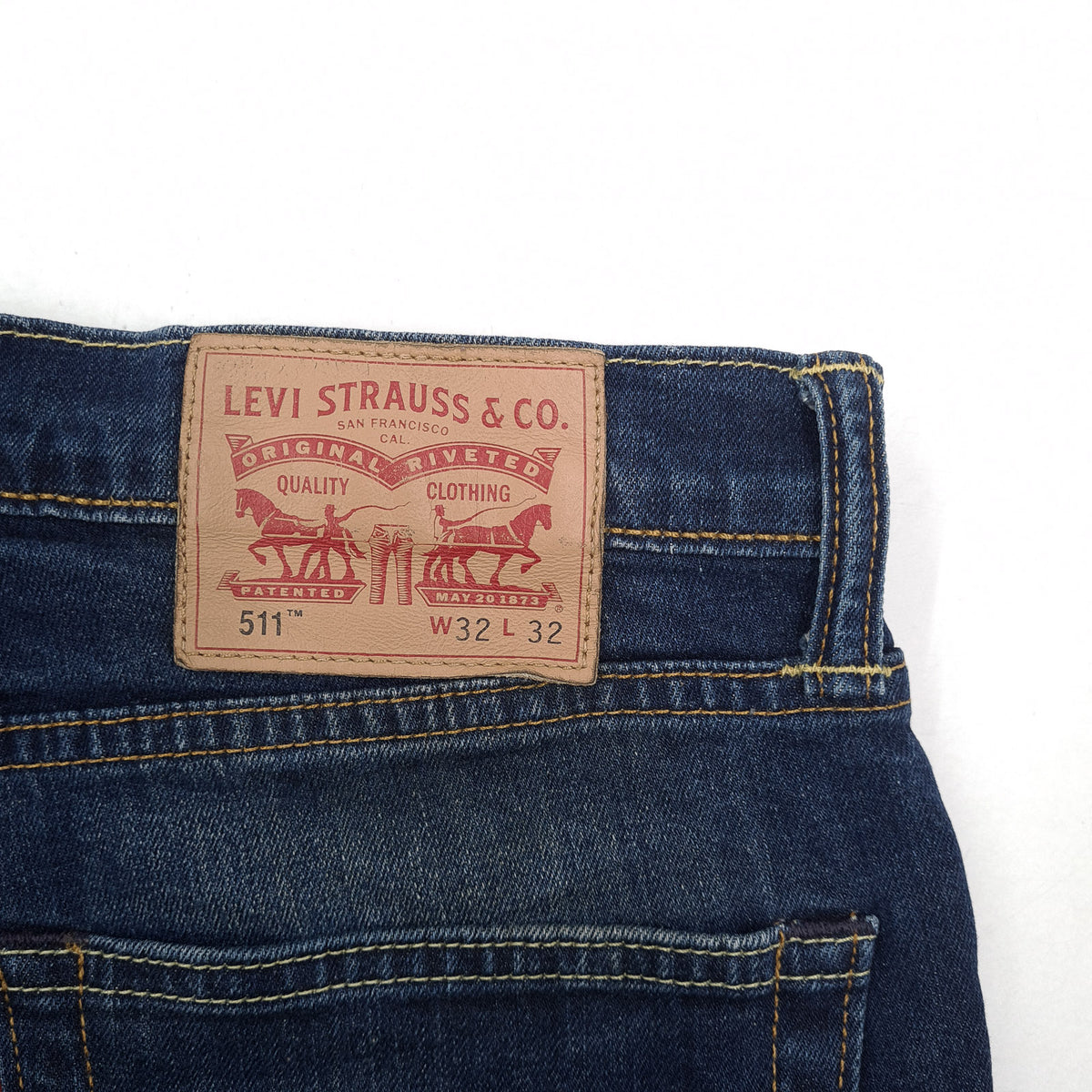 Vintage Levi's Jeans 511 Men Slim Straight Size W32 L32, detail view 3, image 5 of 9
