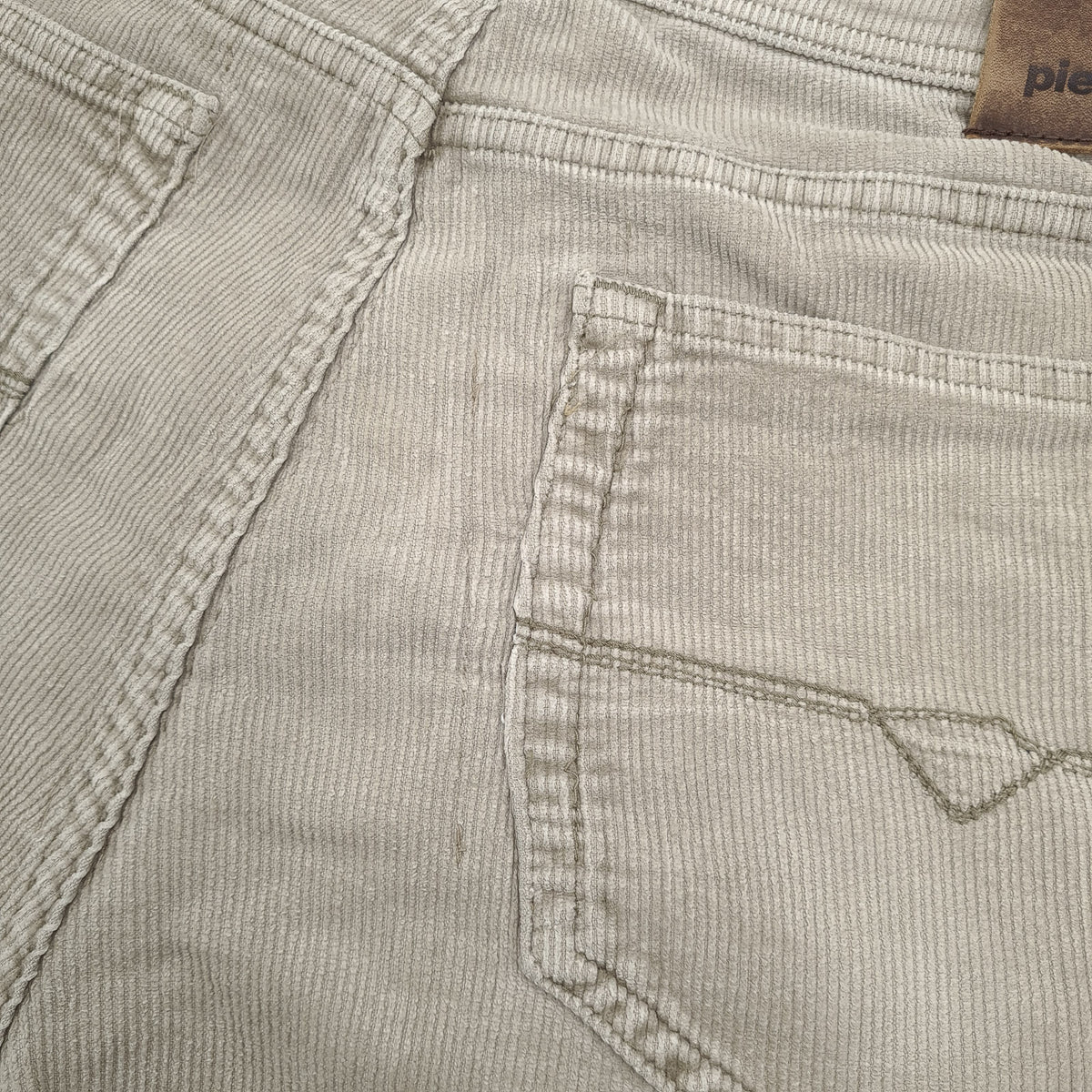 Vintage Pierre Cardin Jeans Dijon Men Regular Straight Size W36 L34, detail view 8, image 10 of 10