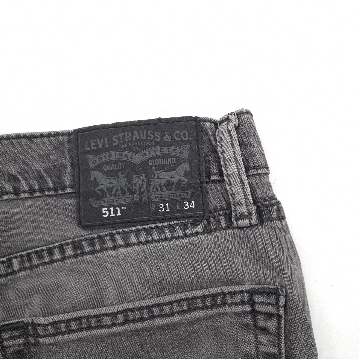 Vintage Levi's Jeans 511 Men Slim Straight Size W31 L34, detail view 3, image 5 of 8