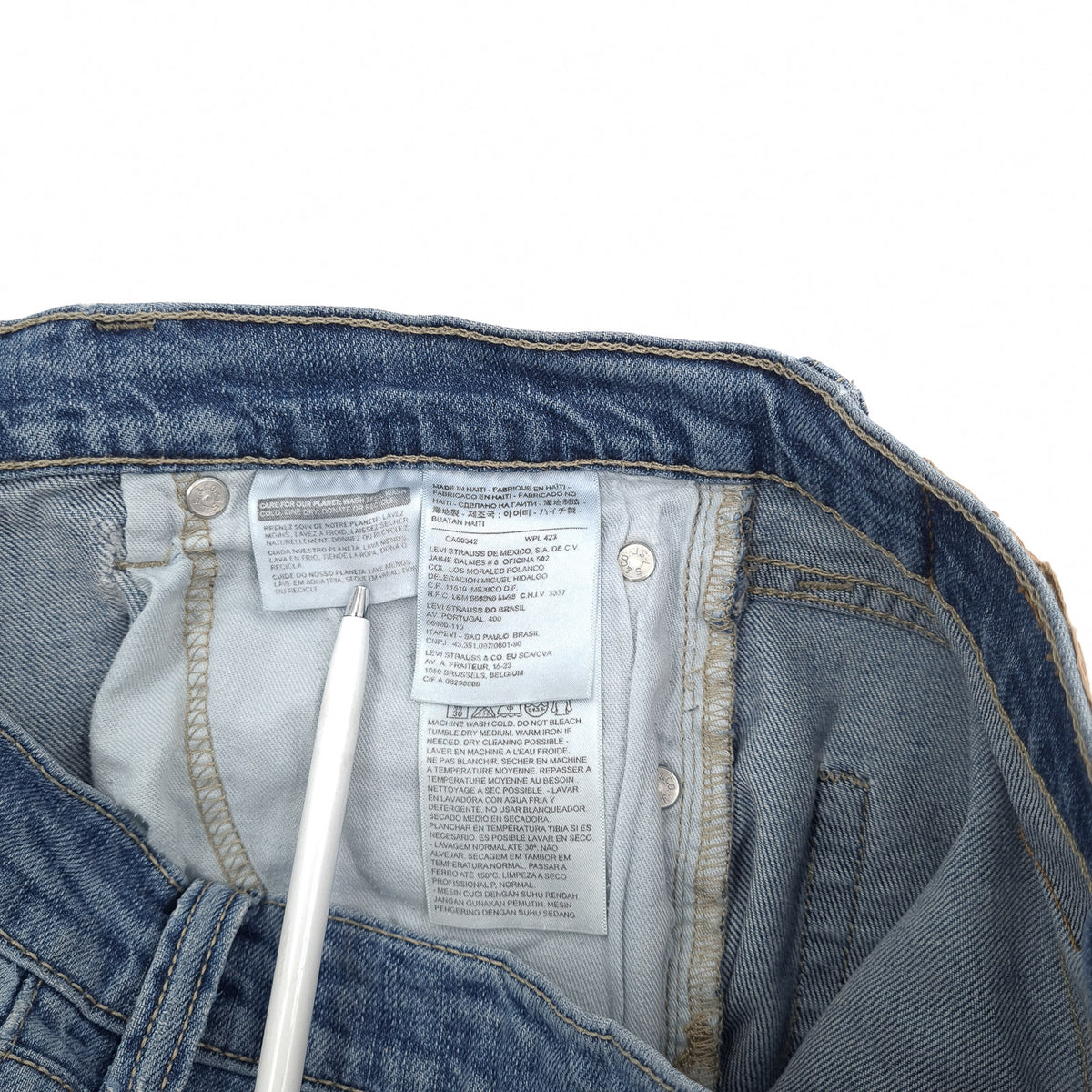 Vintage Levi's Jeans 511 Men Stretch Slim Straight Size W30 L32, detail view 5, image 7 of 10